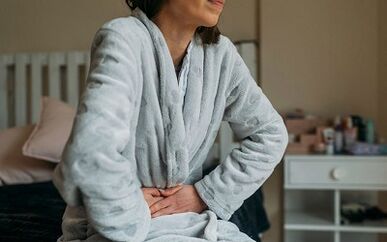 Zistitisaren sintomak Emakumeengan